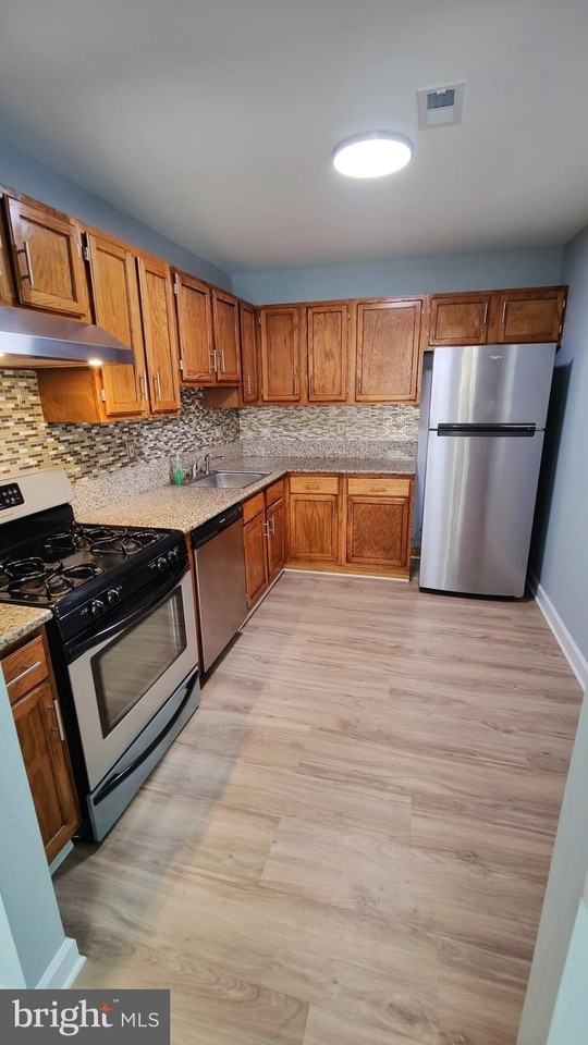 151 Steeplechase Ct - Photo 7 of 19