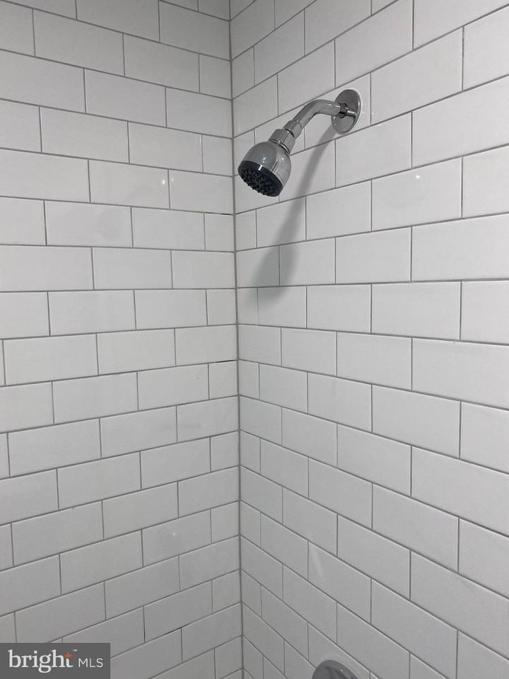 14 Walnut St #A - Photo 3 of 9