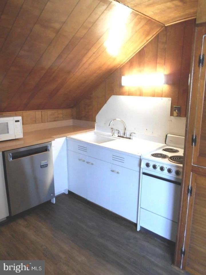 7321 N Radcliffe St - Photo 2 of 14