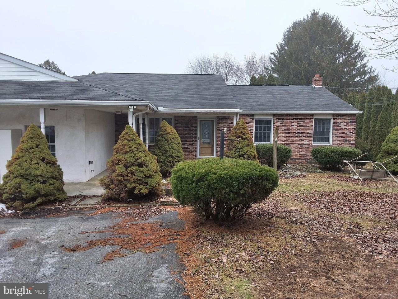312 N Sandy Hill Rd