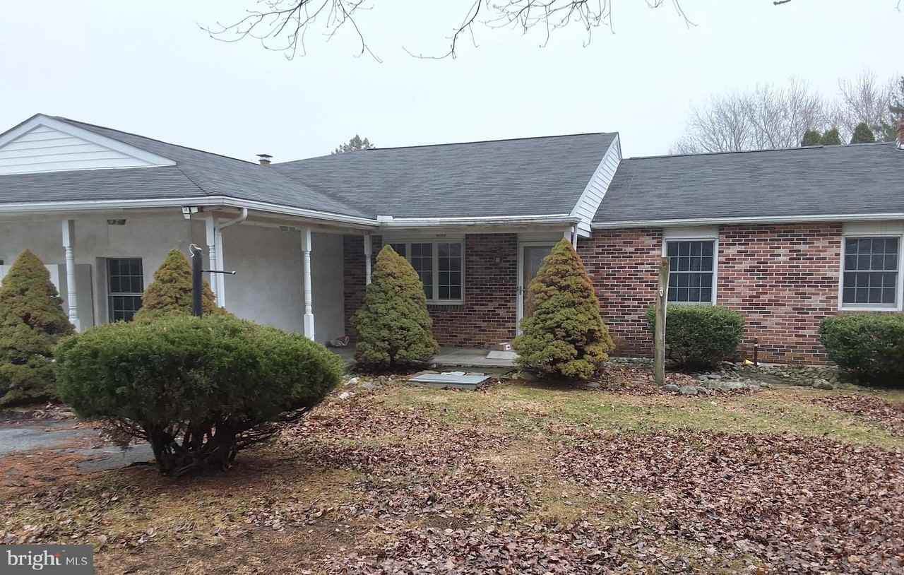 312 N Sandy Hill Rd - Photo 2 of 23