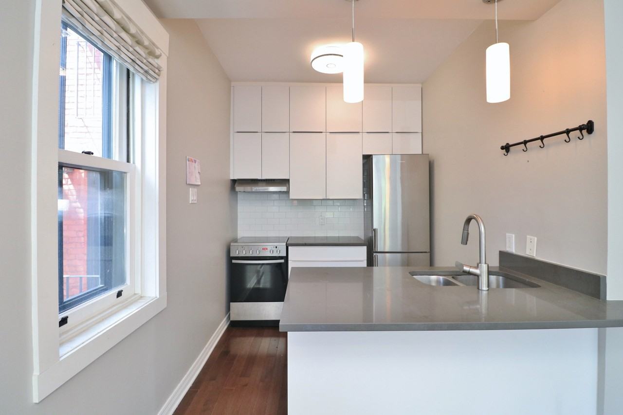 16 Sweetland Ave #3 - Photo 7 of 21