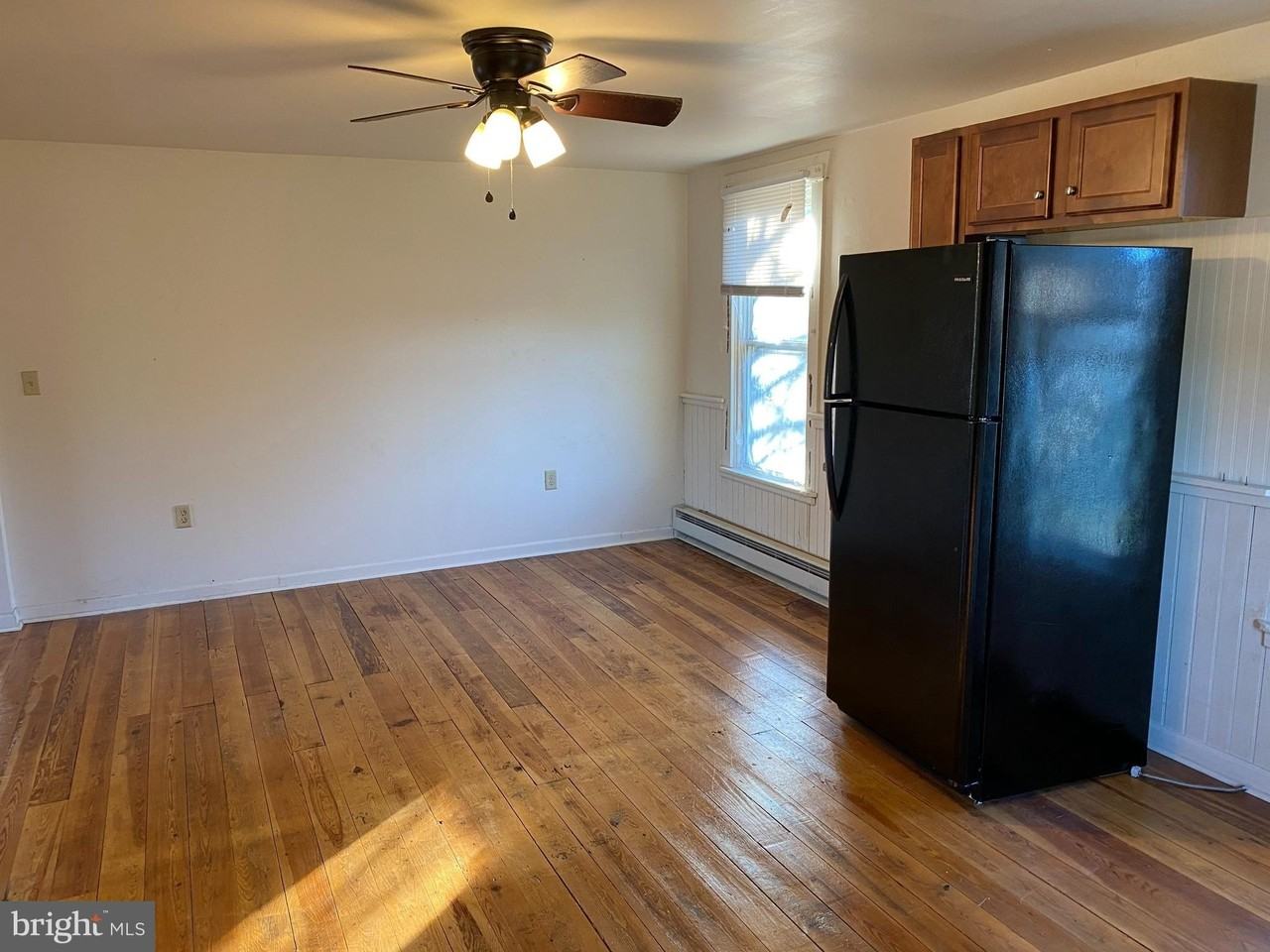 29 E Main St #4 - Photo 3 of 11