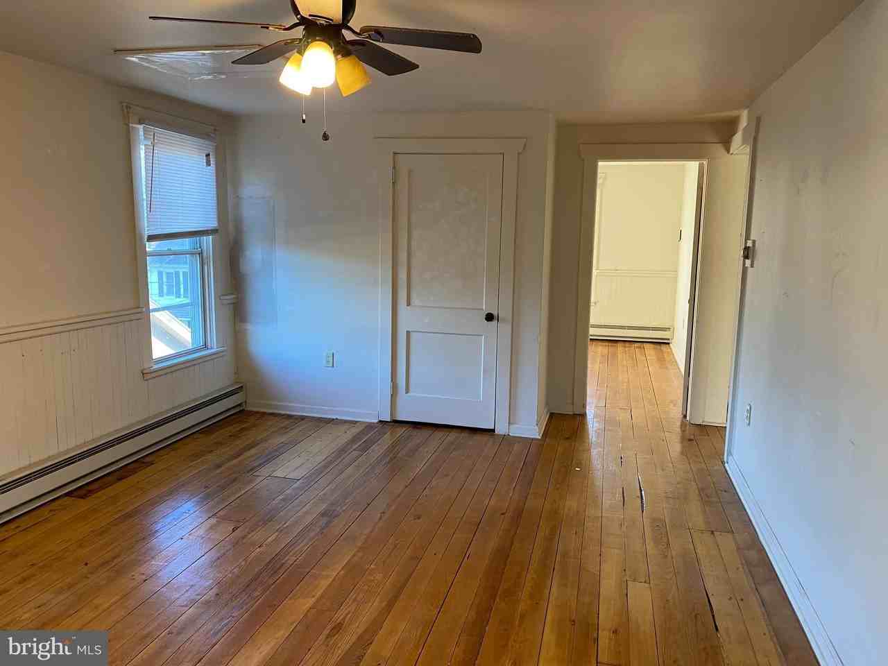 29 E Main St #4 - Photo 6 of 11