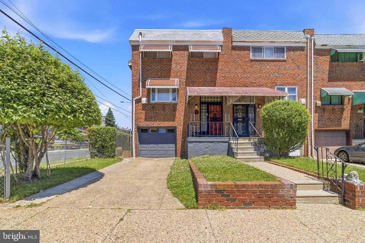 1135 W Thompson St