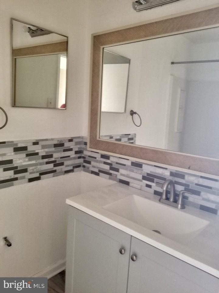 2812 Saxton Rd #FL2 - Photo 4 of 6
