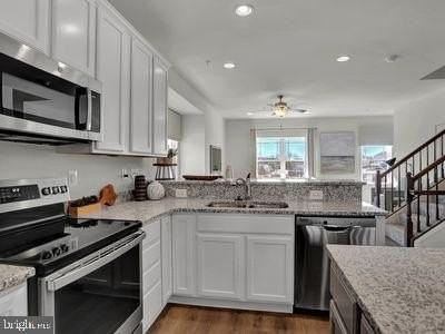 155 Sussex Pl - Photo 5 of 15