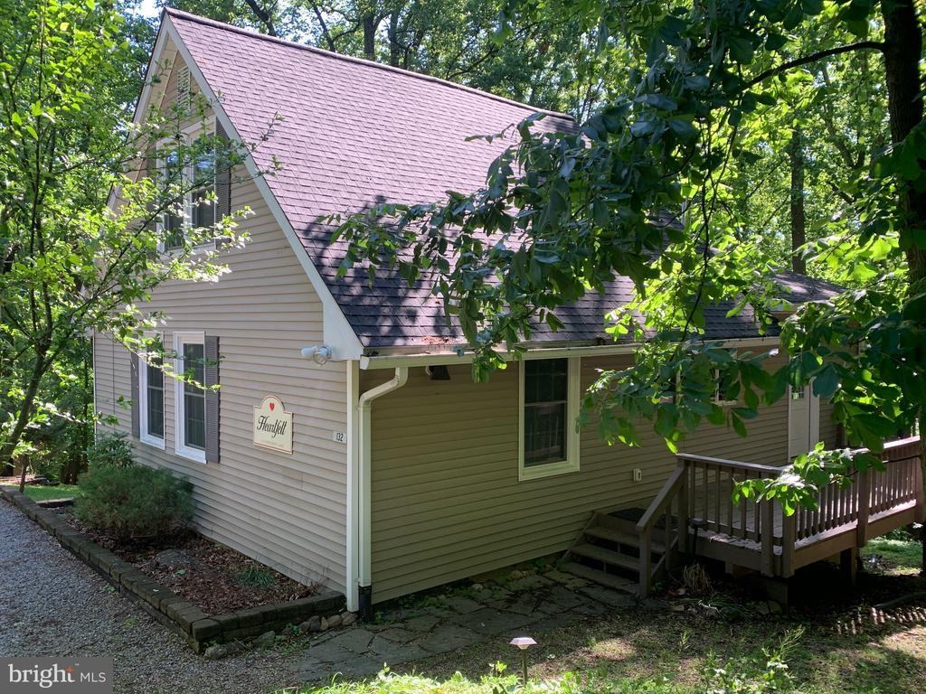 132 Pine Crest Ln