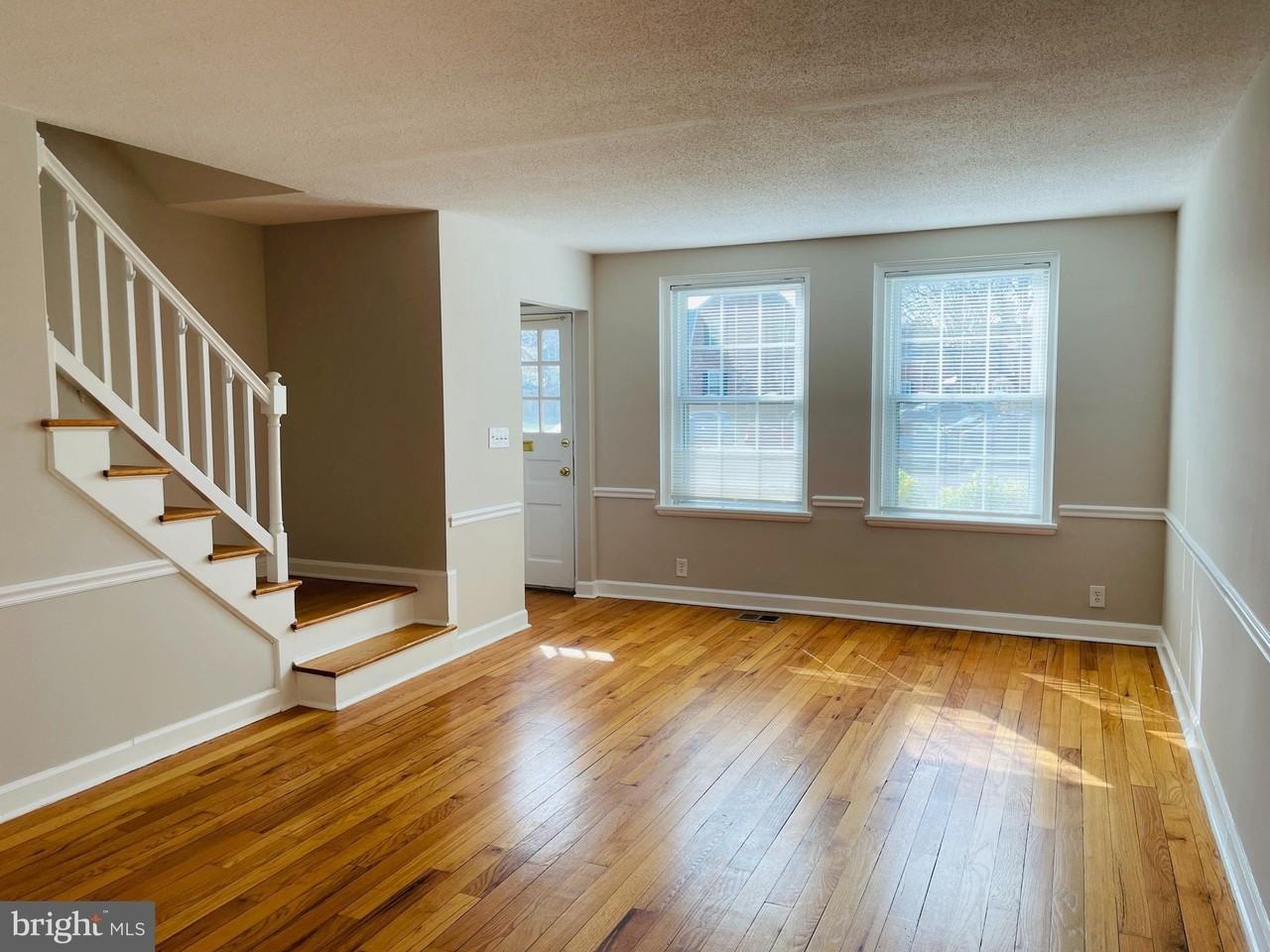 4643 36th St S - Photo 5 of 37