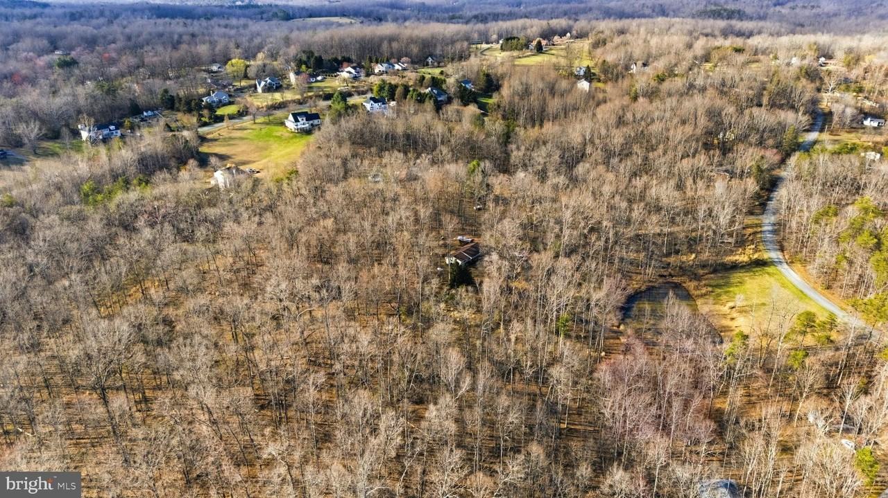 1330 Jason Ln - Photo 3 of 42