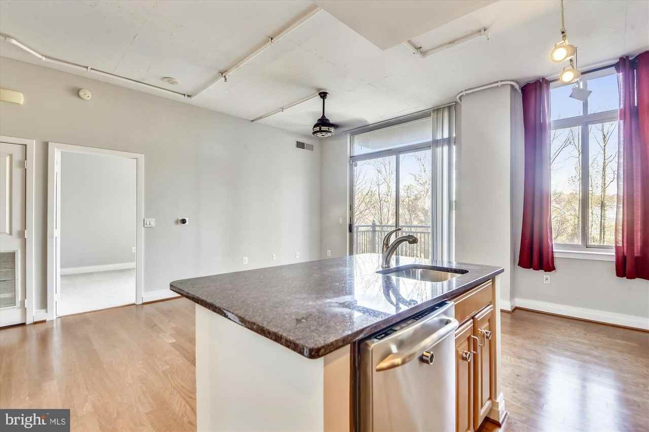 4480 Market Commons Dr #305 - Photo 5 of 29