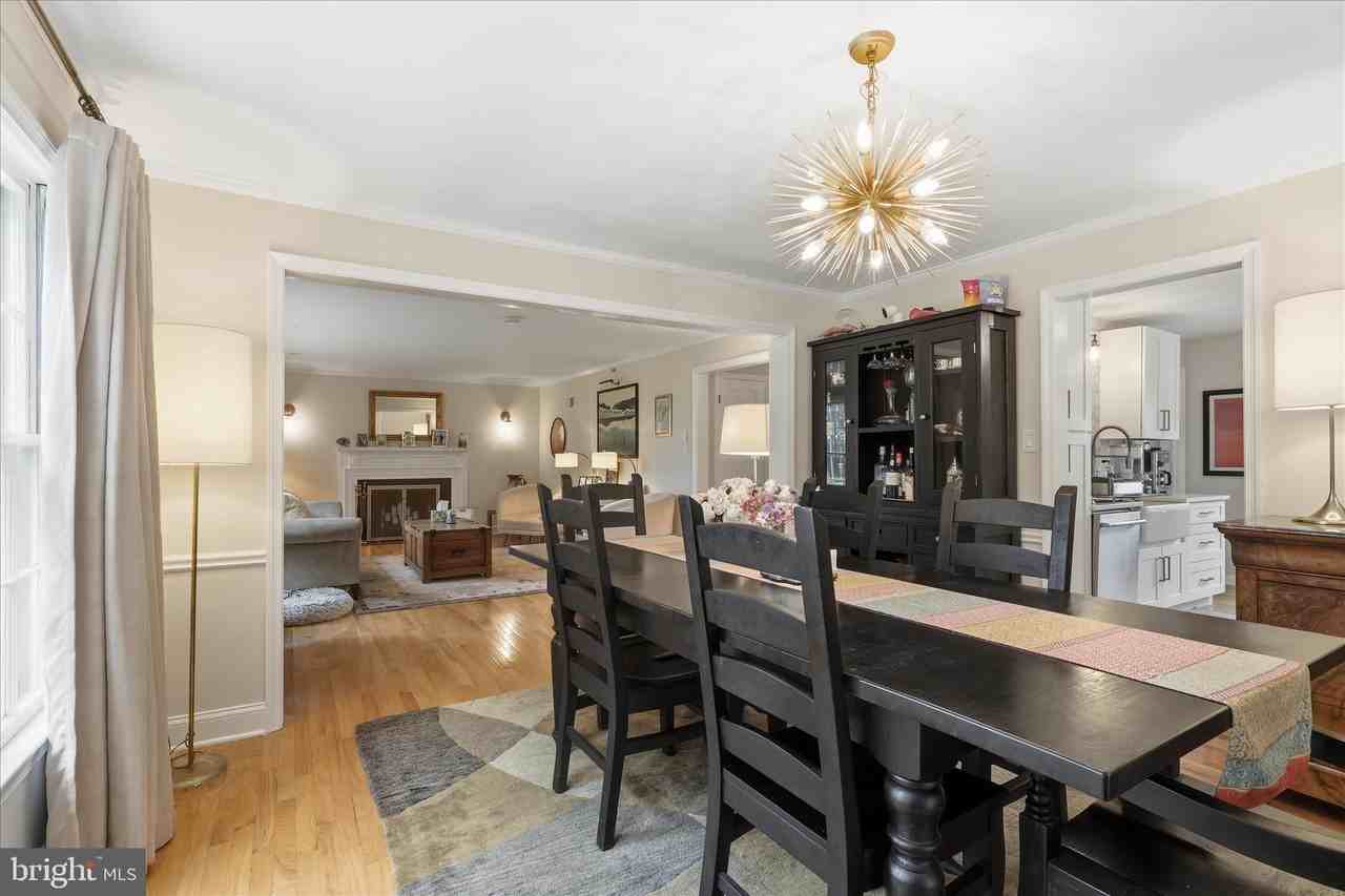 108 Oakmont Ct Ne - Photo 7 of 38