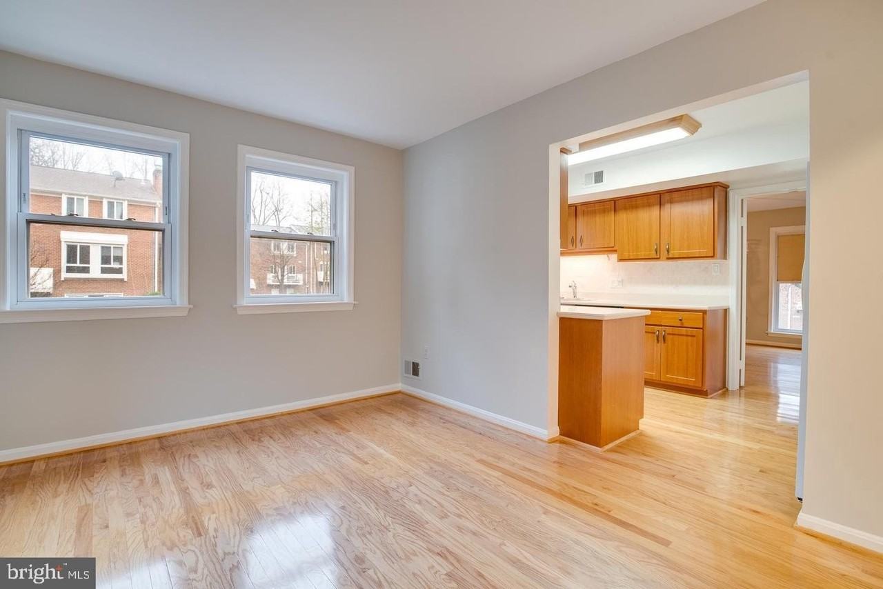 3783 Persimmon Cir - Photo 3 of 22