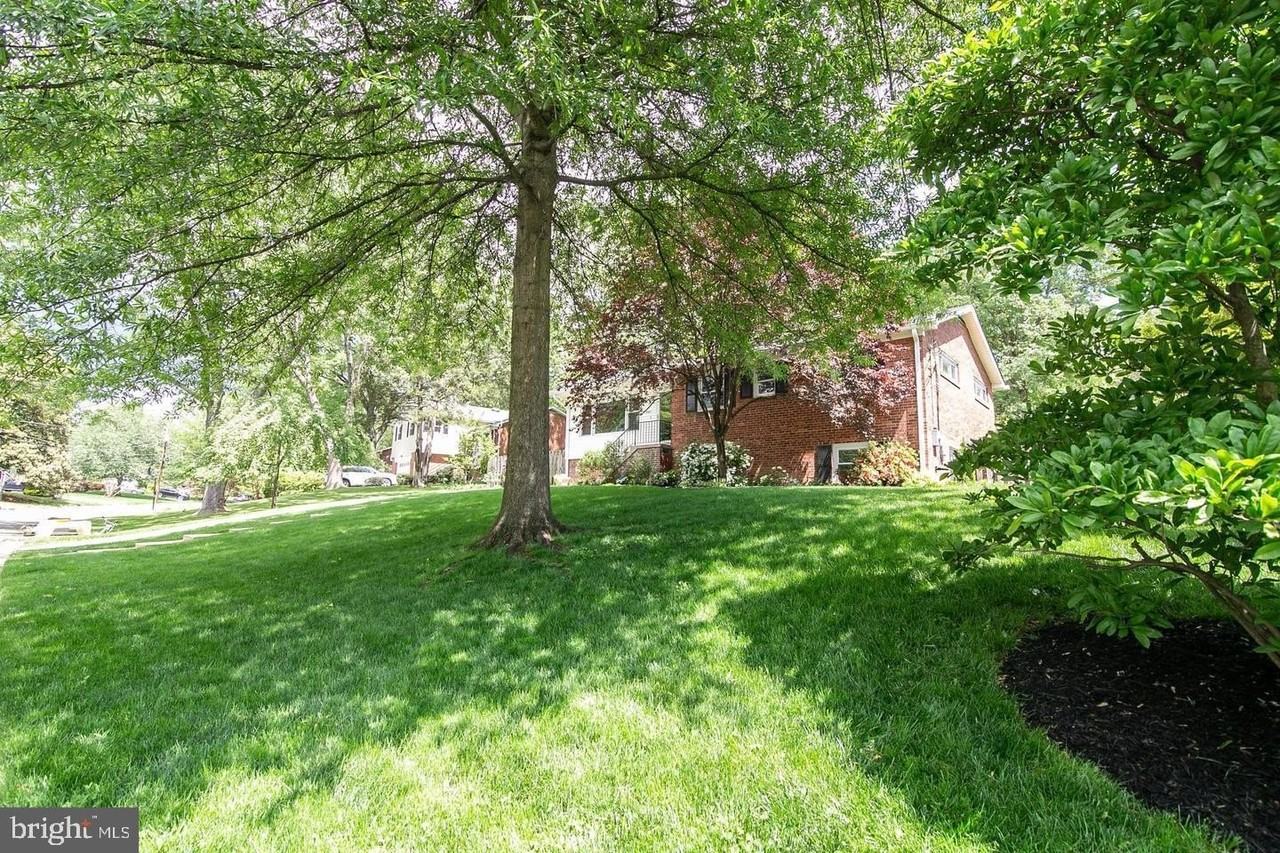8411 Morey Ln - Photo 2 of 50