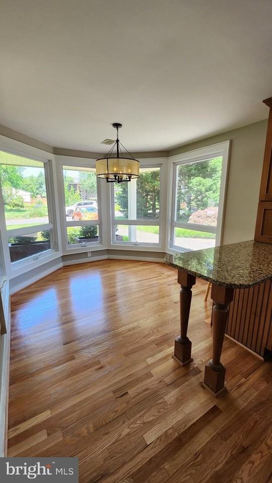 2207 Fordham Dr - Photo 5 of 45