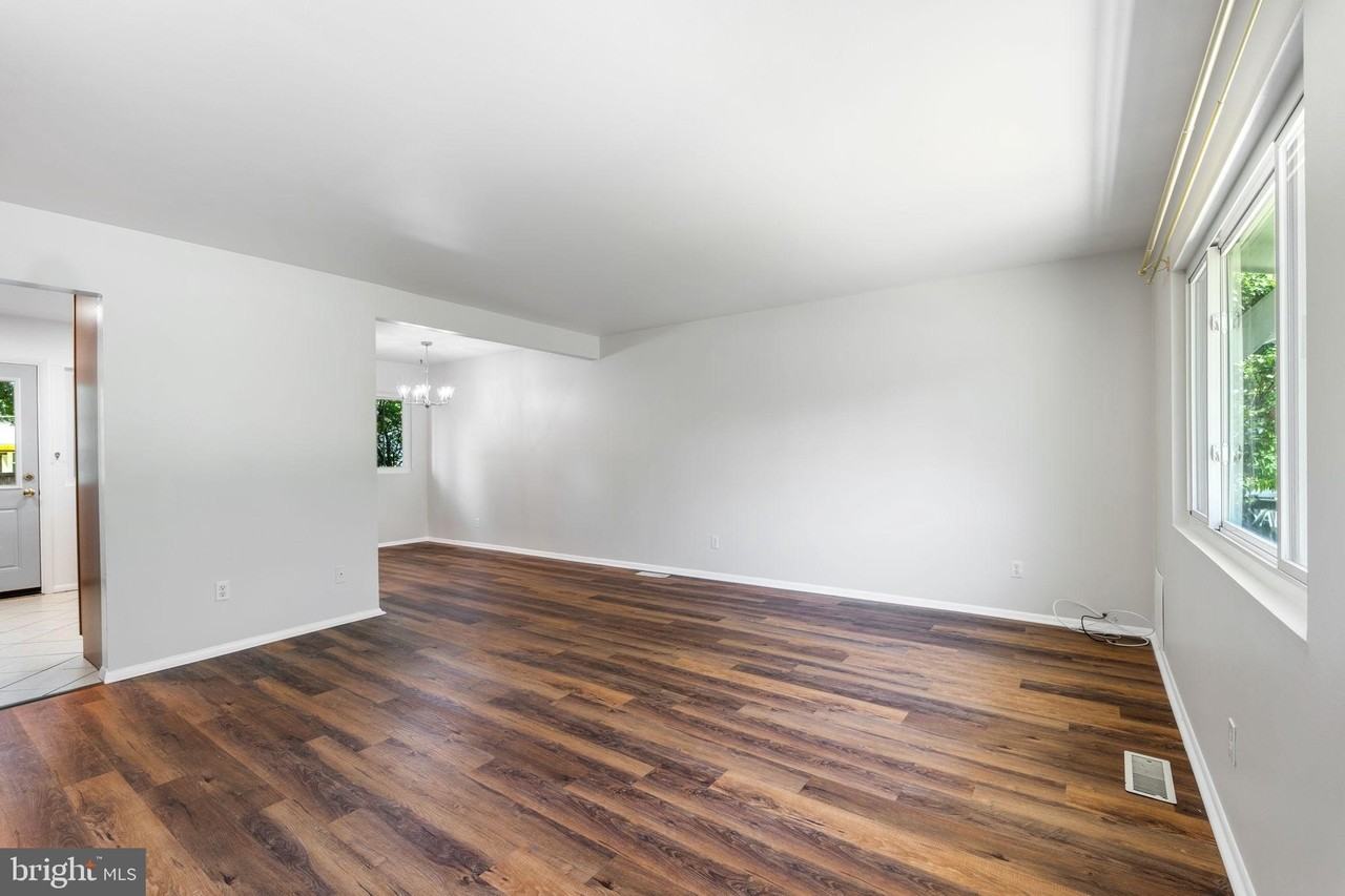 6610 Bowie Dr - Photo 4 of 39