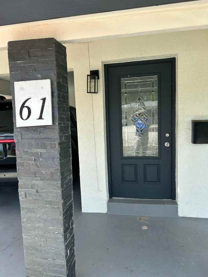 61 Nw 47th St