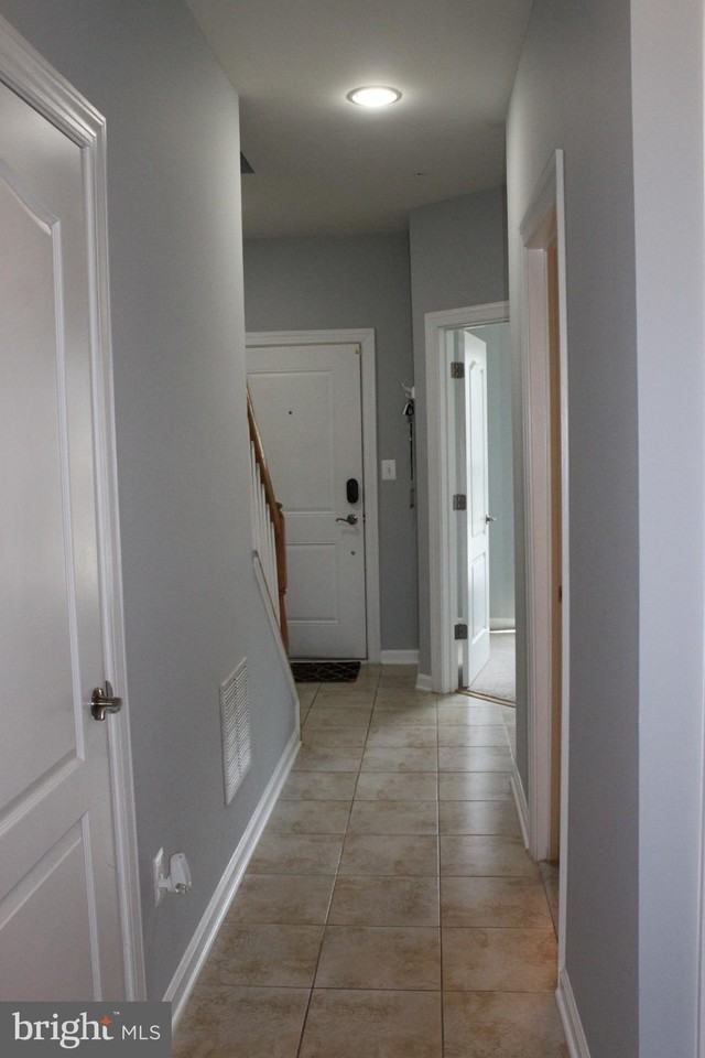 7452 Riding Meadow Way - Photo 4 of 22