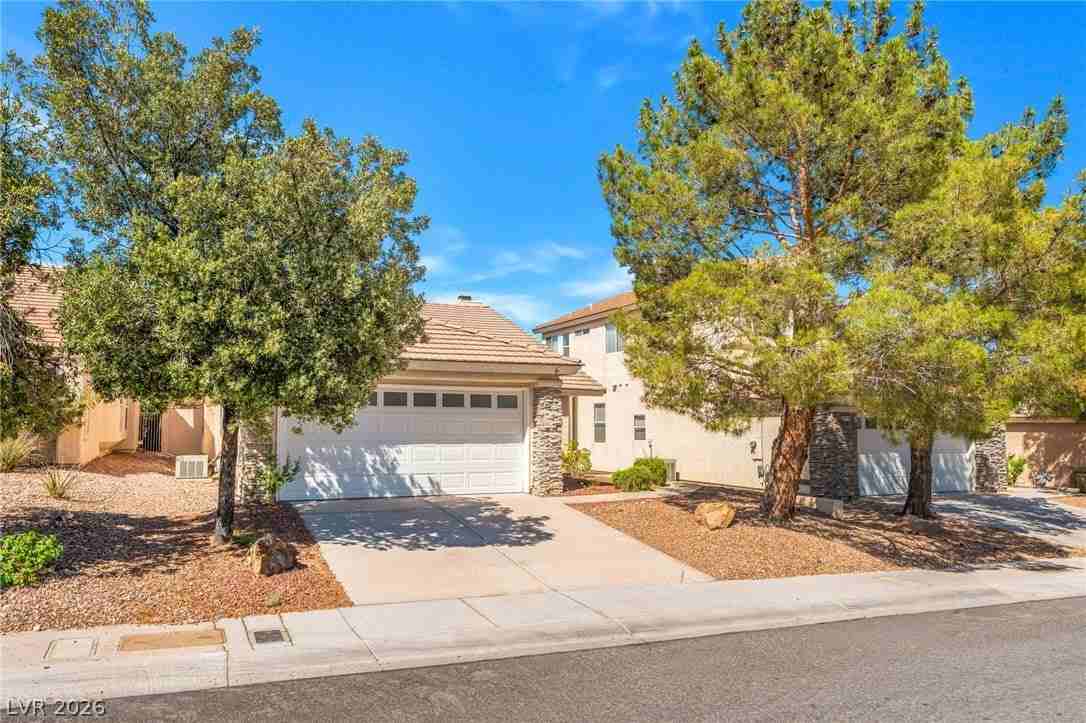 9724 Panorama Cliff Dr - Photo 2 of 35