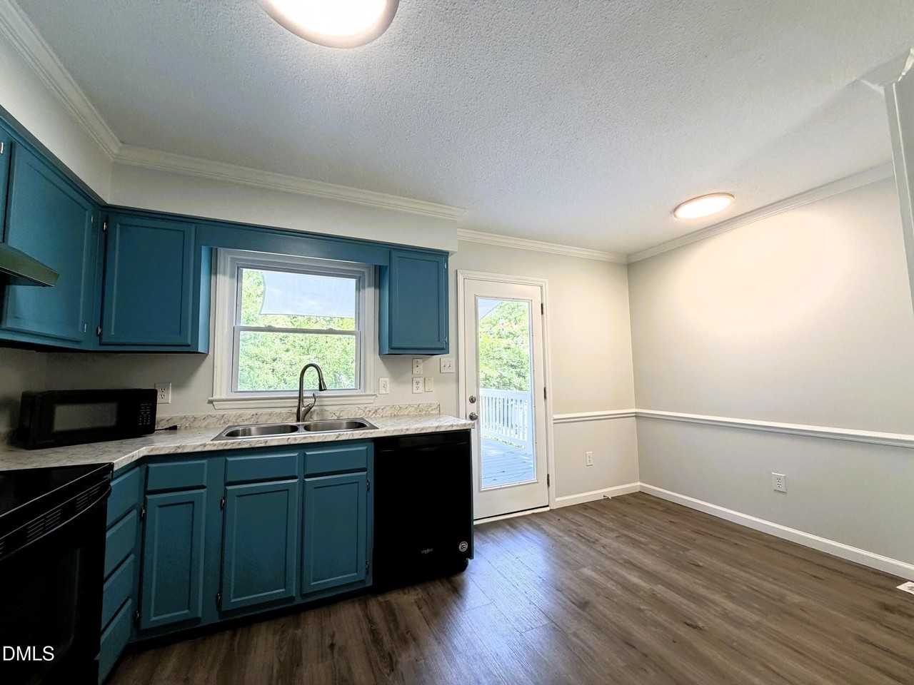 333 Jones Franklin Rd #B - Photo 2 of 9