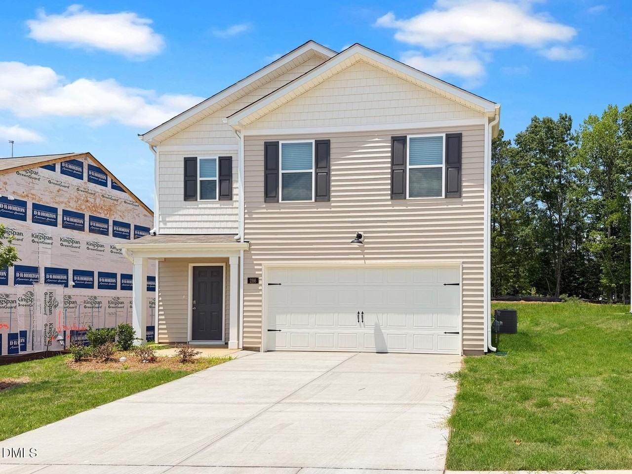 286 Palm Dr - Photo 2 of 42