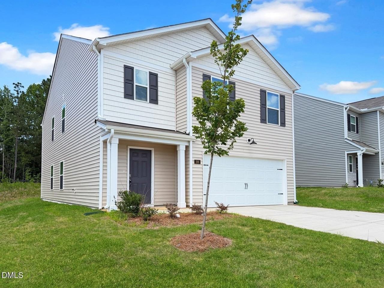 286 Palm Dr - Photo 3 of 42