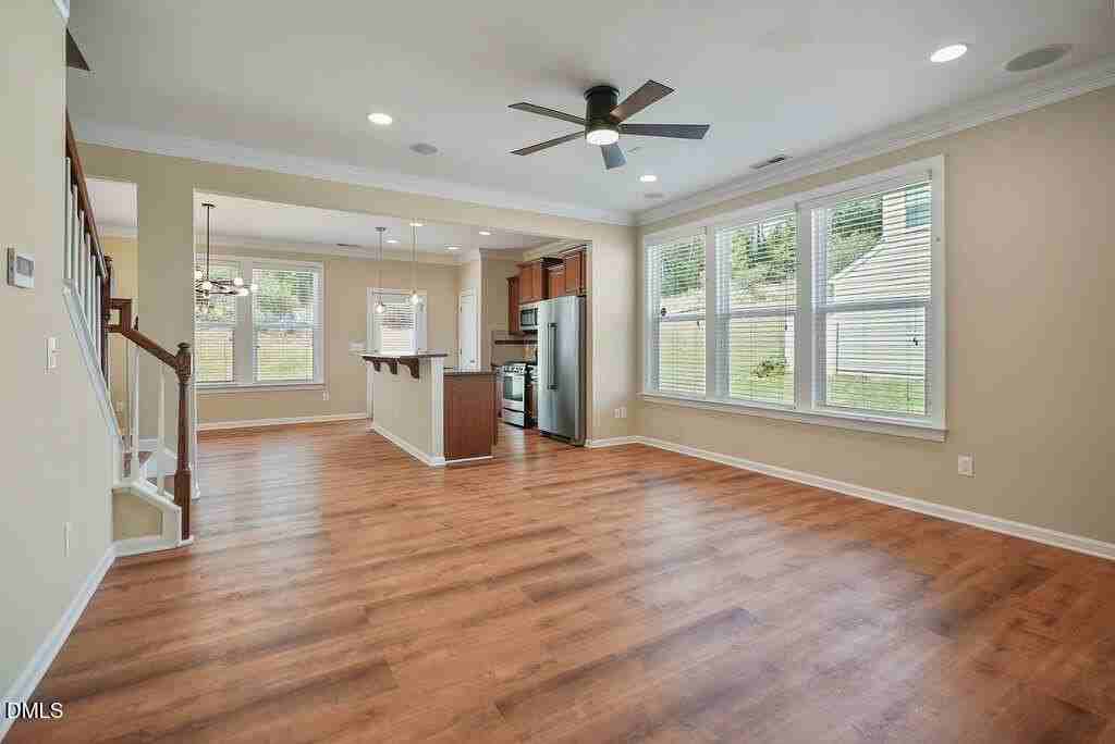 2120 Junewood Ln - Photo 6 of 40