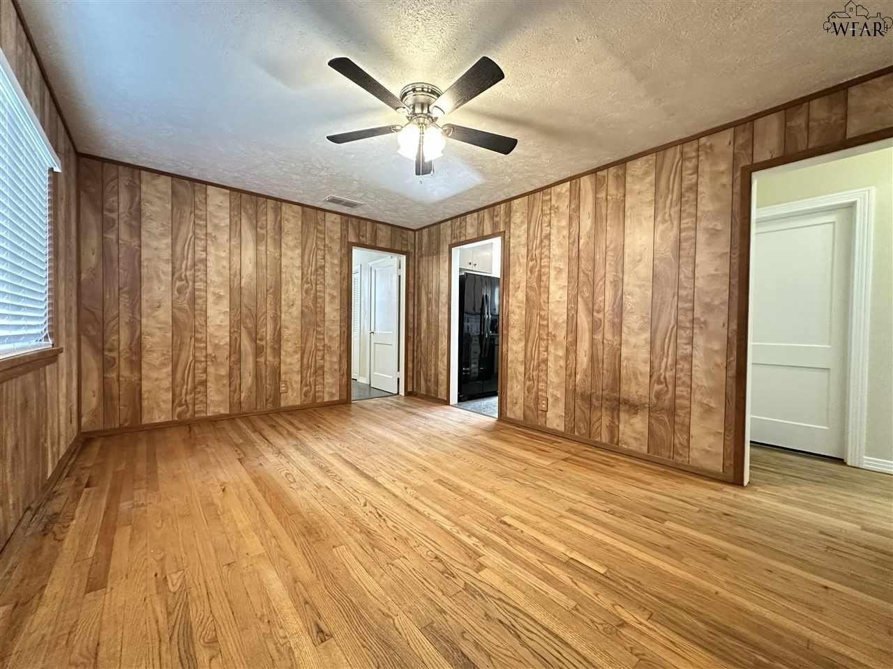 2211 Fillmore St - Photo 3 of 17