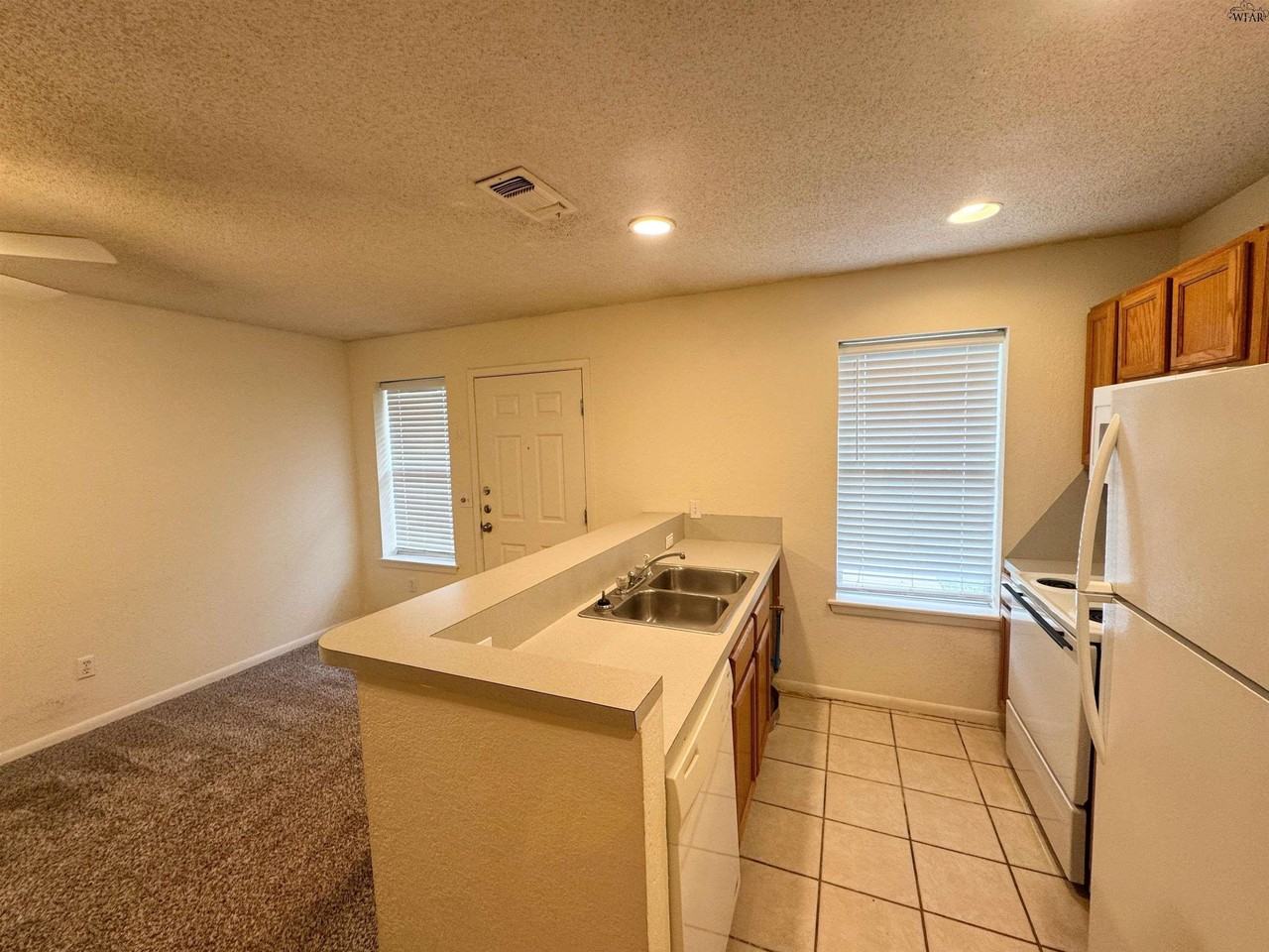 4621 Johnson Rd #7 - Photo 2 of 7