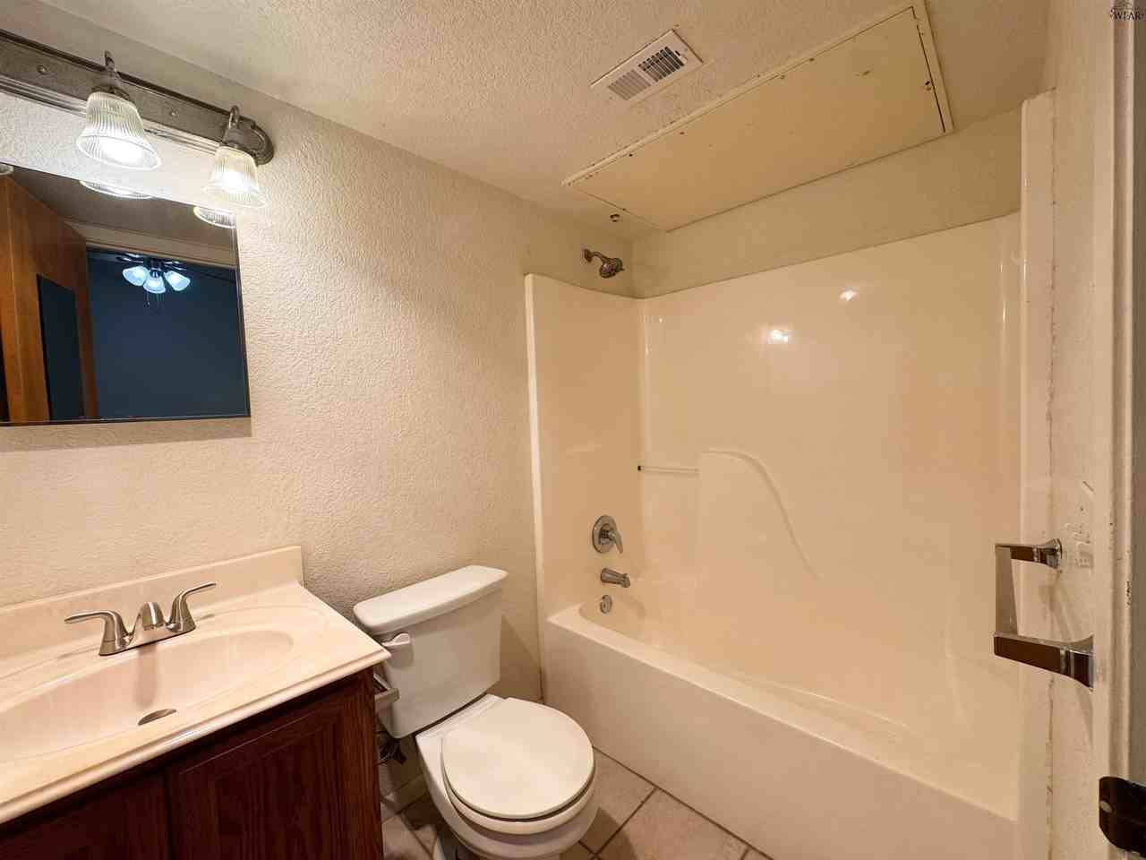 4621 Johnson Rd #7 - Photo 6 of 7
