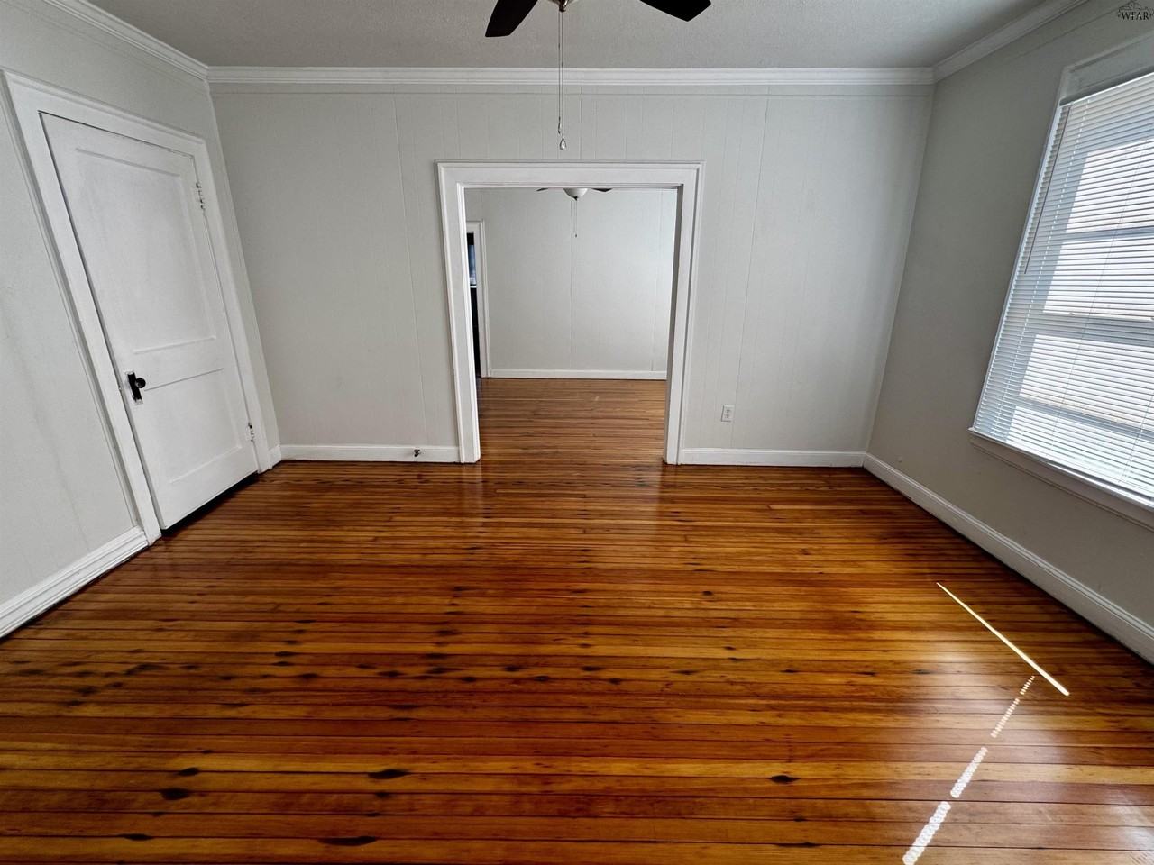 1901 Fillmore St #B - Photo 2 of 9