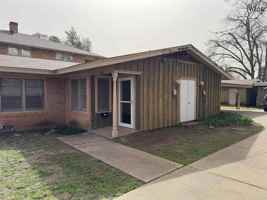 featured image of 1681 Speedway Ave