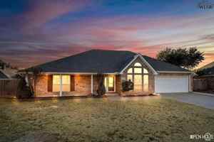 featured image of 6 Twelve Oaks Ct