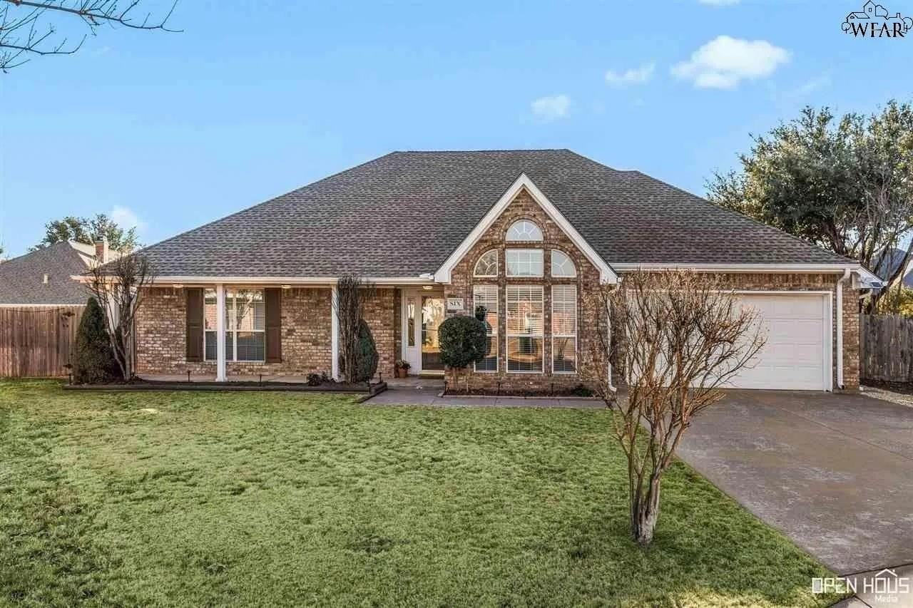 6 Twelve Oaks Ct - Photo 2 of 30