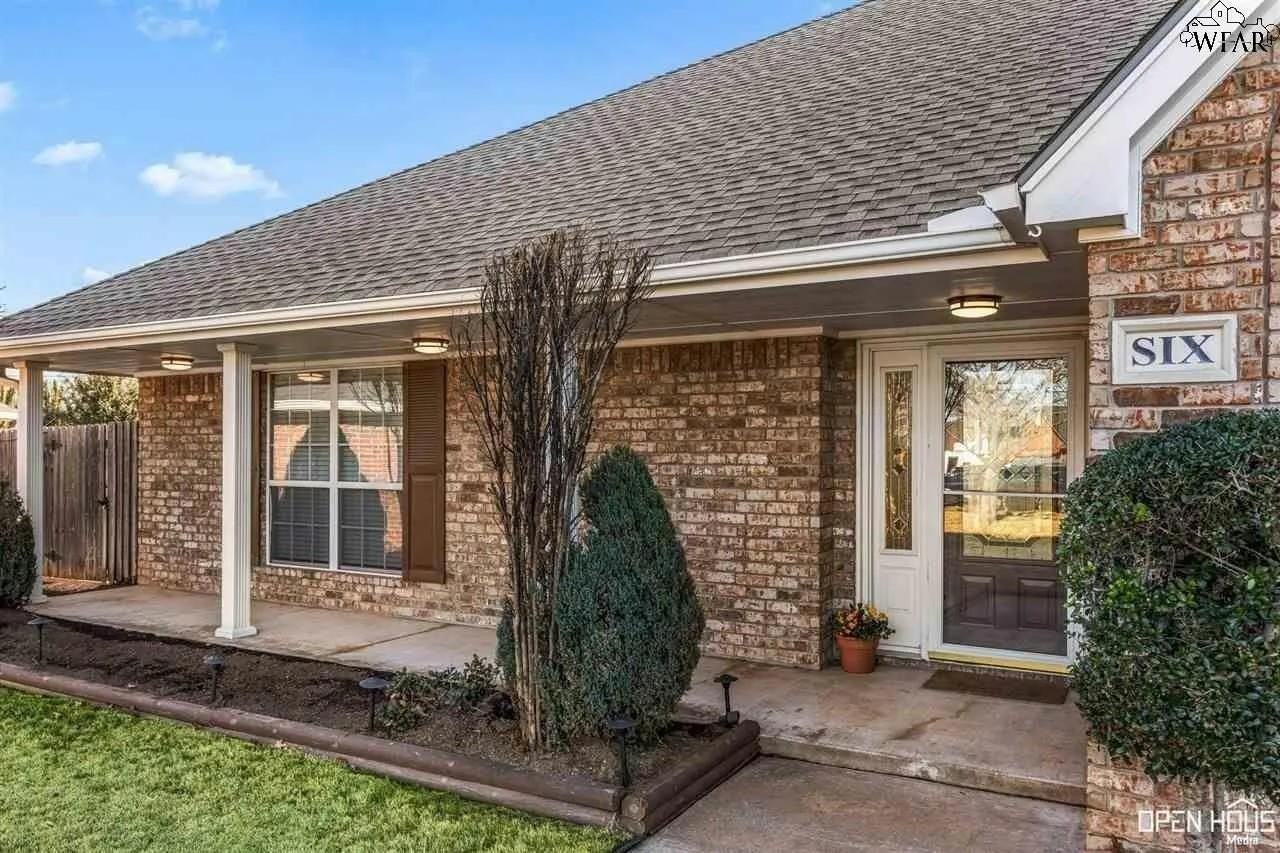 6 Twelve Oaks Ct - Photo 3 of 30