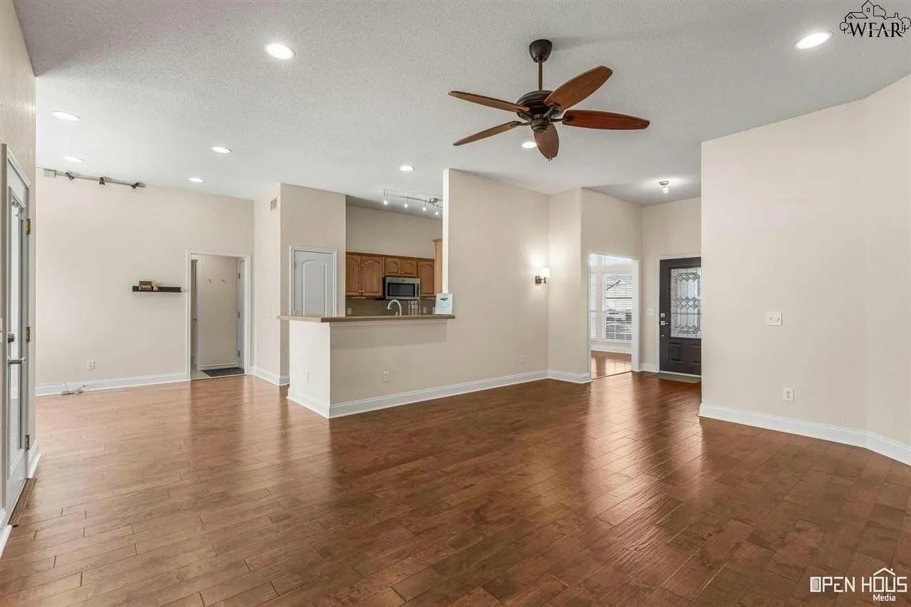 6 Twelve Oaks Ct - Photo 7 of 30