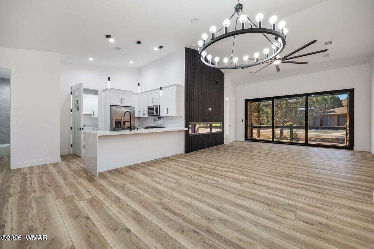 2765 W Villa Loop - Photo 7 of 34