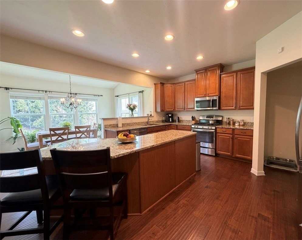 2702 Pittsburgh Ct - Photo 6 of 19