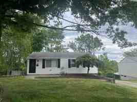 featured image of 781 Illini Dr