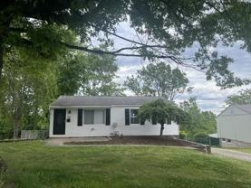 781 Illini Dr - Photo 1 of 1