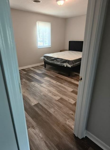 220 Charleston Ave - Photo 6 of 7