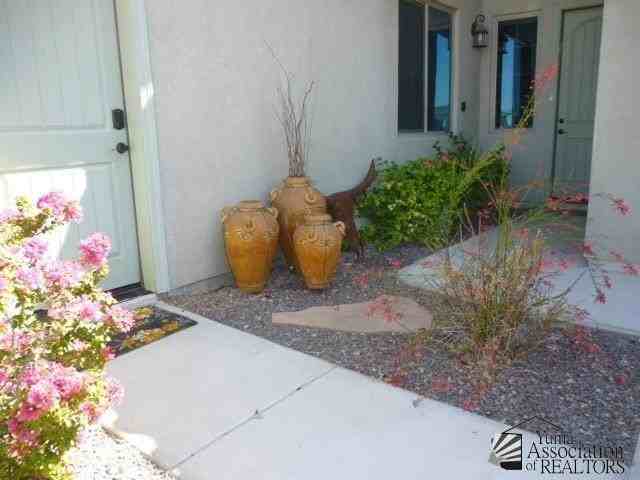 12821 S Karimme Ave - Photo 2 of 12