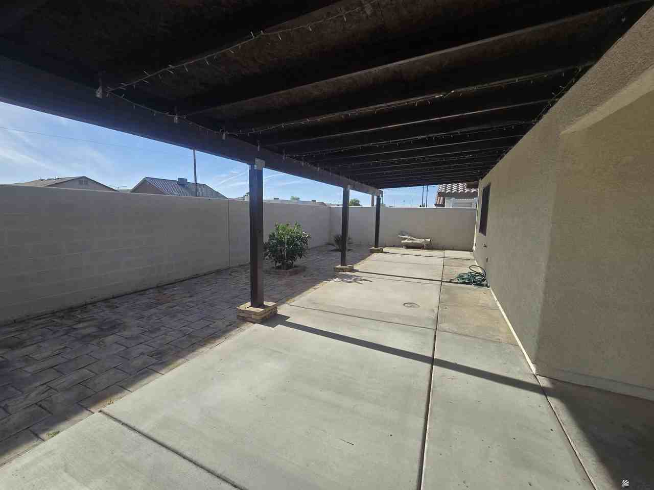 417 N San Juan Ln - Photo 3 of 18