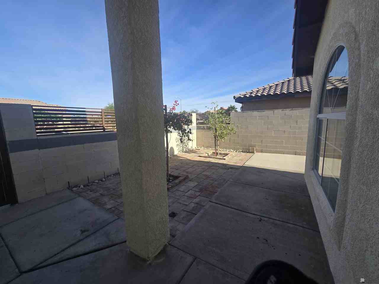 417 N San Juan Ln - Photo 4 of 18