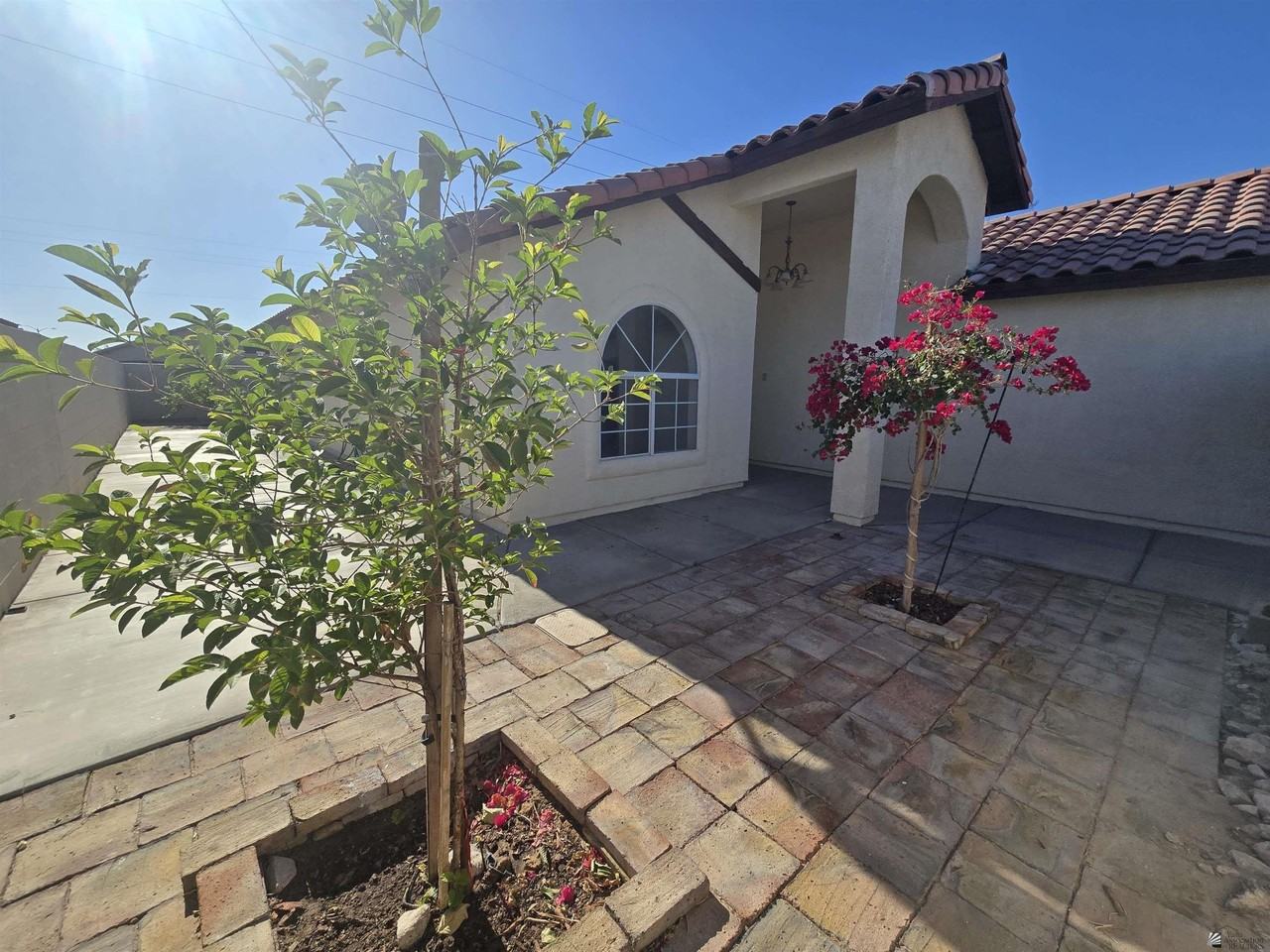 417 N San Juan Ln - Photo 7 of 18