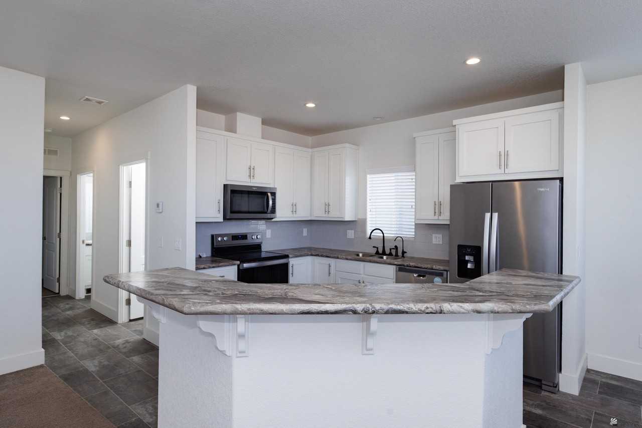 10424 Mohave Trl - Photo 3 of 30