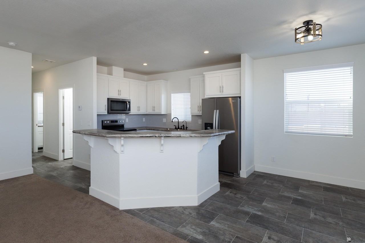 10424 Mohave Trl - Photo 4 of 30