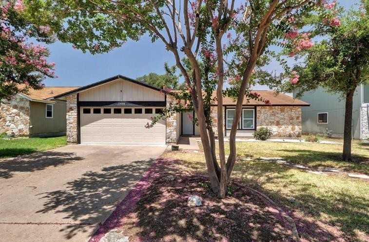 11428 Bristle Oak Trl - Photo 2 of 30