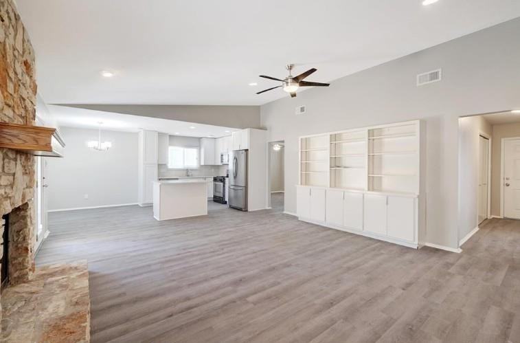 11428 Bristle Oak Trl - Photo 4 of 30