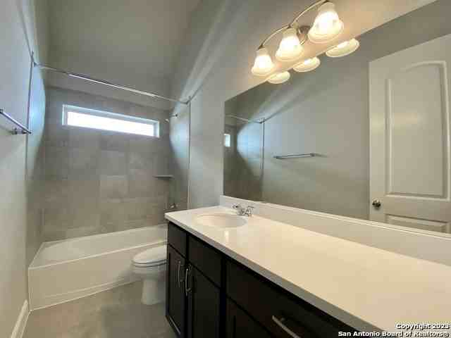 27715 Dana Creek Dr - Photo 2 of 11